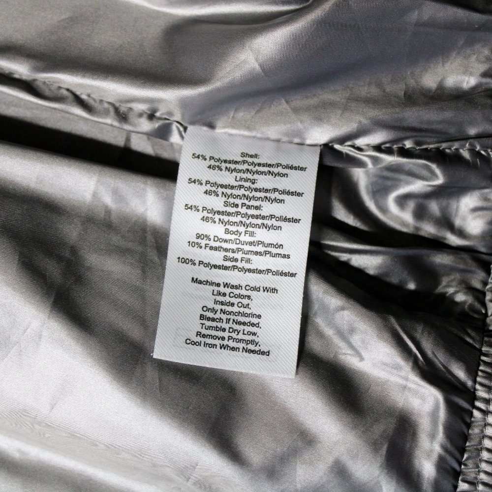 Calvin Klein Performance Premium Puffer Vest Medium - Picture 12 of 16
